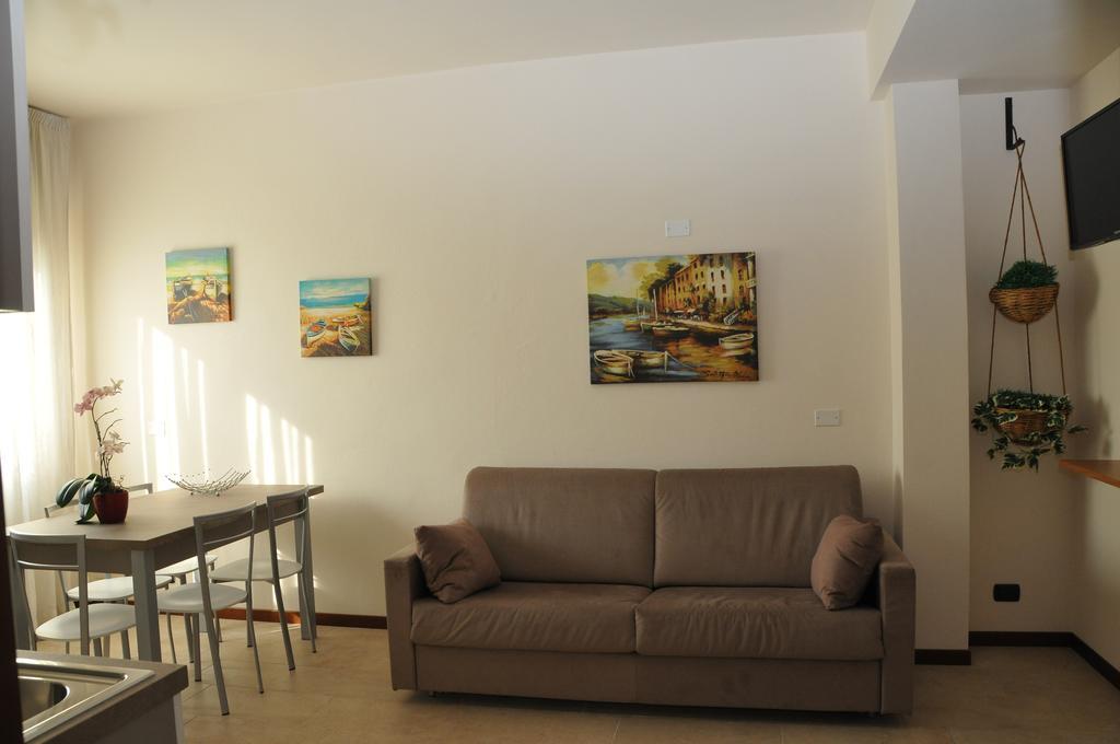 Appartamento Lago Peschiera del Garda Zimmer foto